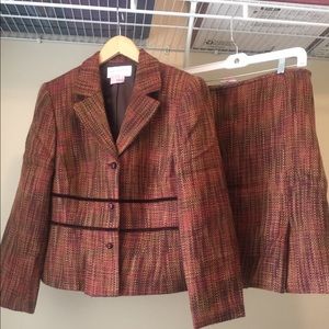 Two piece suit - jacket and skirt